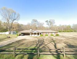 Pre-foreclosure in  Stevens Rd Caledonia, MS 39740