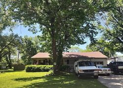 Pre-foreclosure in  S Haven Rd Grandview, MO 64030