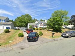 Pre-foreclosure in  Westmoreland Dr Stephens City, VA 22655