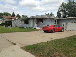 Pre-foreclosure in  University Ave Williston, ND 58801