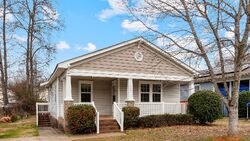Pre-foreclosure in  Mcarthur Ave Charlotte, NC 28206