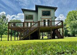 Pre-foreclosure in  Bull Run Rd Vinton, OH 45686