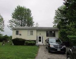 Pre-foreclosure in  Bloomfield Ave Toledo, OH 43607