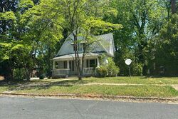 Pre-foreclosure in  4th St Spencer, NC 28159