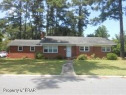  W 22nd St, Lumberton NC