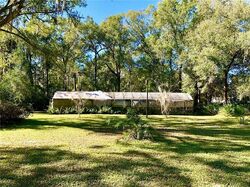 Pre-foreclosure in  Chesapeake Dr Odessa, FL 33556