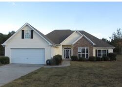 Pre-foreclosure in  MAPLE TRCE Covington, GA 30016