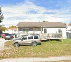 Pre-foreclosure in  CORUNNA AVE Owosso, MI 48867