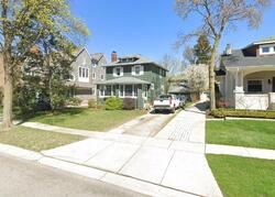 Pre-foreclosure in  RIDGEDALE AVE Birmingham, MI 48009