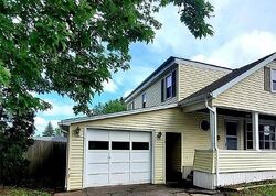 Pre-foreclosure in  DENVER AVE Schenectady, NY 12306