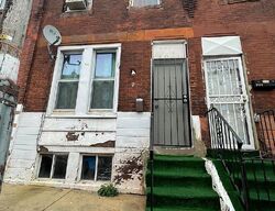 Pre-foreclosure in  S 58TH ST Philadelphia, PA 19143