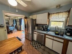 Pre-foreclosure in  MUNTZ LN Garnerville, NY 10923