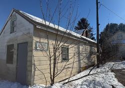 Pre-foreclosure in  Lincoln Hwy W Thomasville, PA 17364