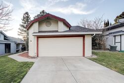 Pre-foreclosure in  HEATHER TREE DR Sacramento, CA 95842