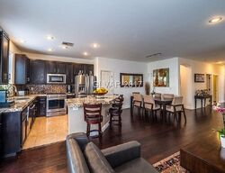 Pre-foreclosure in  KINGS TOWN AVE Las Vegas, NV 89145