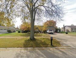 Pre-foreclosure in  CURTIS RD Livonia, MI 48152