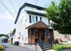 Pre-foreclosure in  4TH ST Lyndhurst, NJ 07071