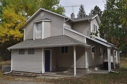 Pre-foreclosure in  N Madison Rd Elk, WA 99009