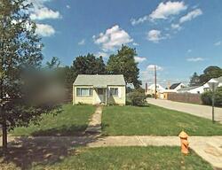 Pre-foreclosure in  E Jeffrey Pl Columbus, OH 43214