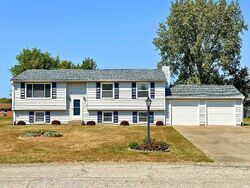  E Sycamore Ln, Frankfort IN