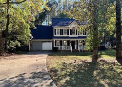 Pre-foreclosure in  Brookhaven Ln Mcdonough, GA 30253