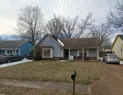 Pre-foreclosure in  Cottage Hill Dr Millington, TN 38053