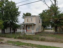 Pre-foreclosure in  N 31st St Camden, NJ 08105