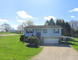 Pre-foreclosure in  Watson Way Zanesville, OH 43701