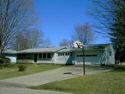 Pre-foreclosure in  Venture Ln Zanesville, OH 43701