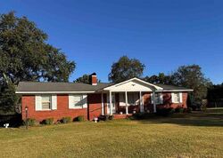 Pre-foreclosure in  Cashua Ferry Rd Darlington, SC 29532