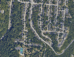 Pre-foreclosure in  Elberon Ave Cincinnati, OH 45205