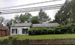 Pre-foreclosure in  Saint Clair Ave East Liverpool, OH 43920