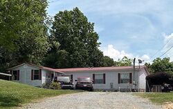 Pre-foreclosure in  Cutshaw Rd Maryville, TN 37803