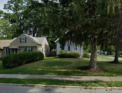 Pre-foreclosure in  Elmwood Rd Cleveland, OH 44121