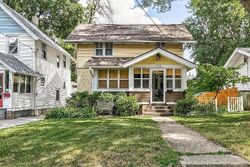 Pre-foreclosure in  39th St Des Moines, IA 50311