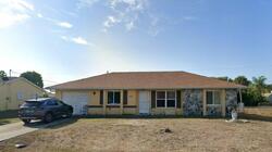 Pre-foreclosure in  Kerrville Cir Port Charlotte, FL 33948