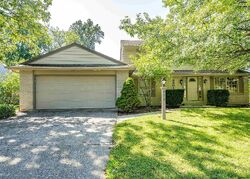  Tarrington Dr, Fort Wayne IN