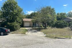 Pre-foreclosure in  Lisa Cir Troy, TX 76579