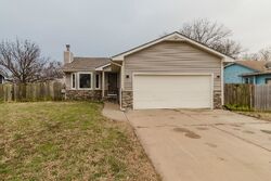  W Maywood St, Wichita KS