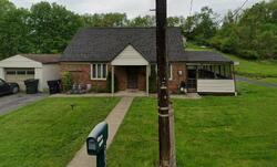 Pre-foreclosure in  Irishtown Rd Bethel Park, PA 15102