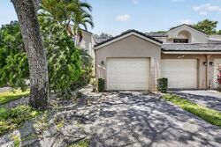 Pre-foreclosure in  Nw 1st Ct Fort Lauderdale, FL 33324