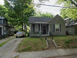 Pre-foreclosure in  Meda St Memphis, TN 38104