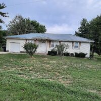 W Walker Ave, Walker MO