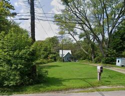  Woodworth Rd, Conneaut OH