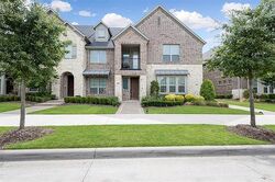 Pre-foreclosure in  Cascade Sky Dr Arlington, TX 76005