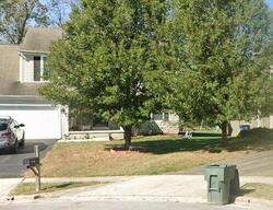 Pre-foreclosure in  Thistleview Dr Lewis Center, OH 43035