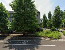 Pre-foreclosure in  Sw Costa Cir W Wilsonville, OR 97070