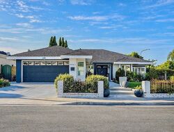 Pre-foreclosure Listing in Andover Cir FOUNTAIN VALLEY, CA 92708