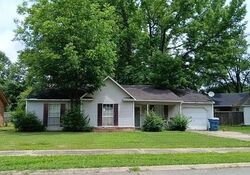 Pre-foreclosure in  Pinedale Cir Mabelvale, AR 72103