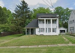 Pre-foreclosure in  E 8th St Salem, OH 44460